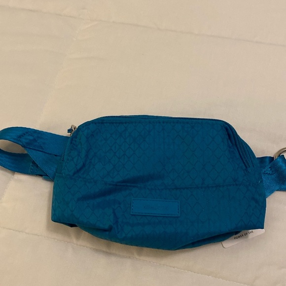 Athleta Excursion Mini Belt Bag - Picture 8 of 8